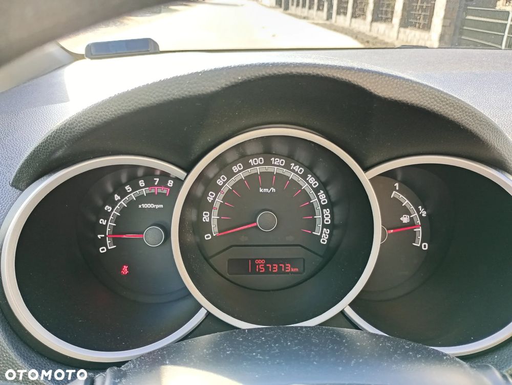 Kia Venga 1.4 M - 14