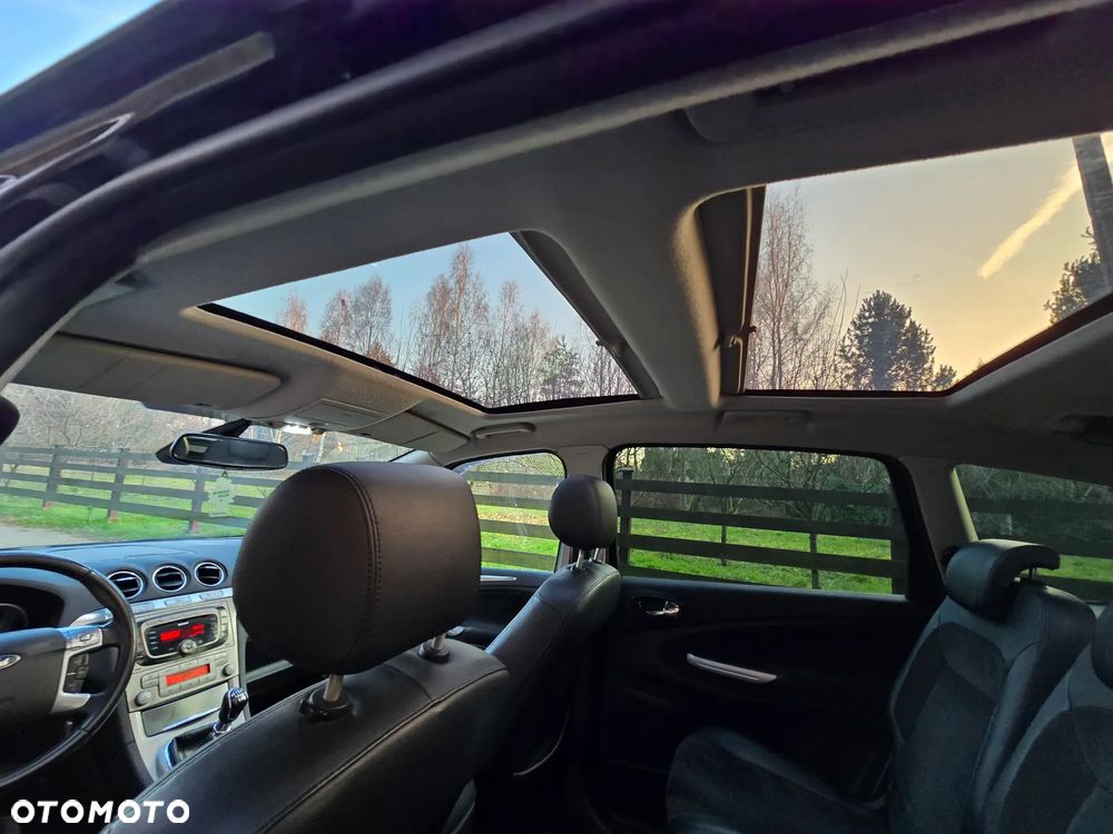 Ford S-Max 2.0 TDCi DPF Titanium - 8