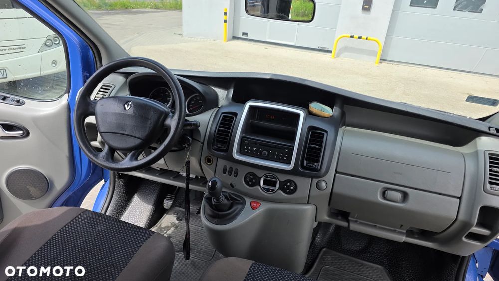 Renault Trafic L1H1 Passenger Lux - 9