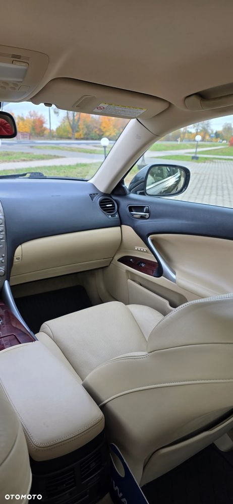 Lexus IS 250 Luxury Line - 13