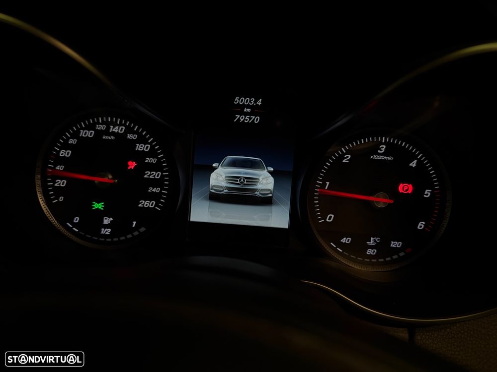 Mercedes-Benz C 200 d AMG Line - 11