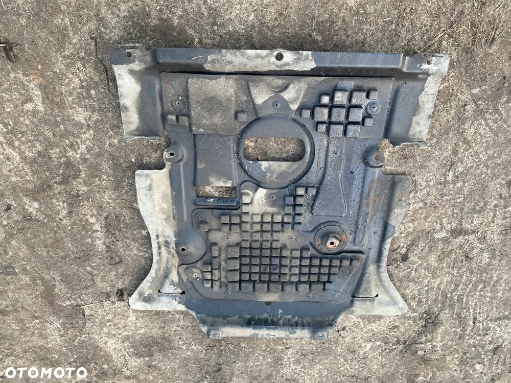 MERCEDES gl ml 166 oslona pod silnik metalowa A 1665240585 - 1