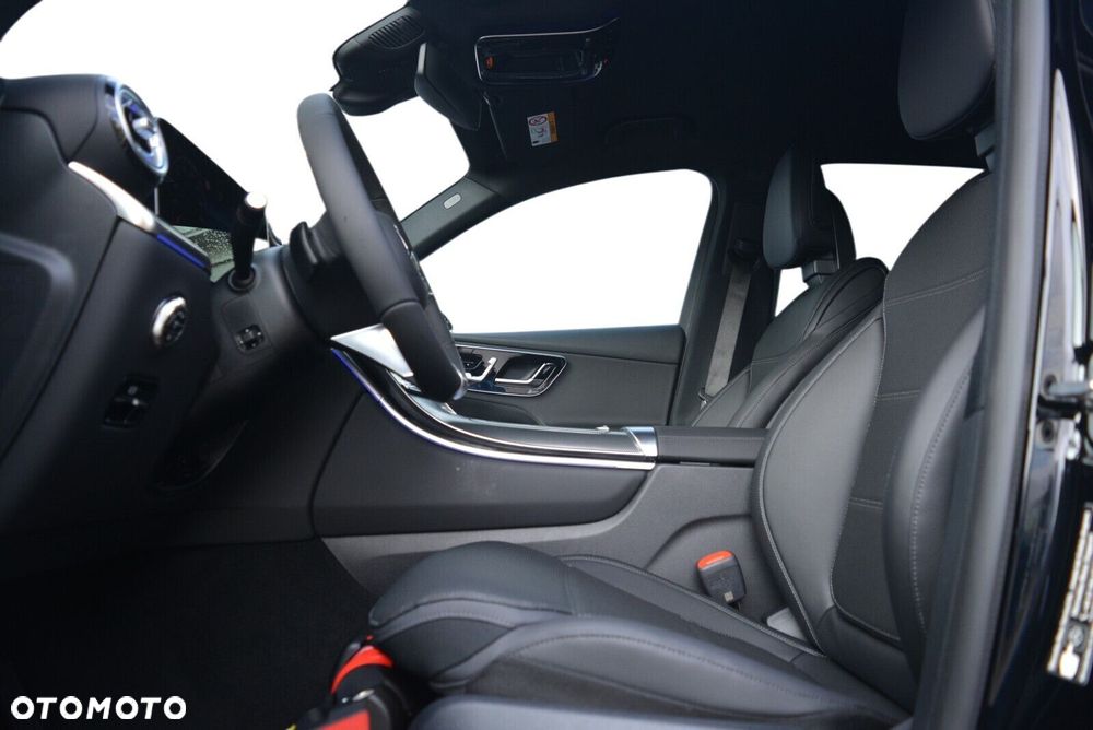 Mercedes-Benz GLC - 7