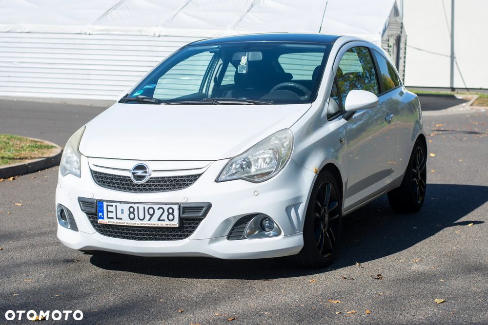 Opel Corsa - 1