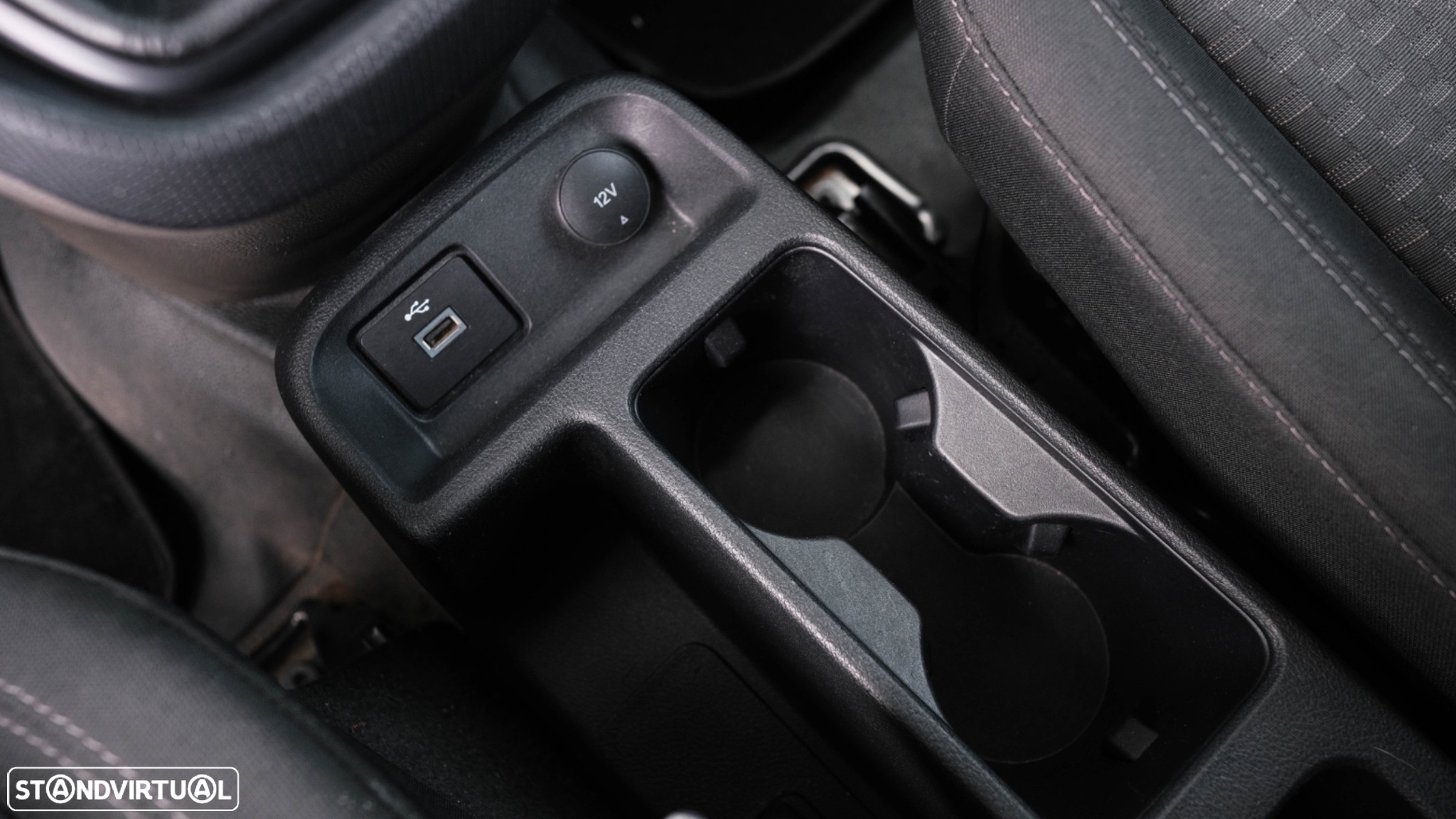 Ford Transit Connect Longa - 18