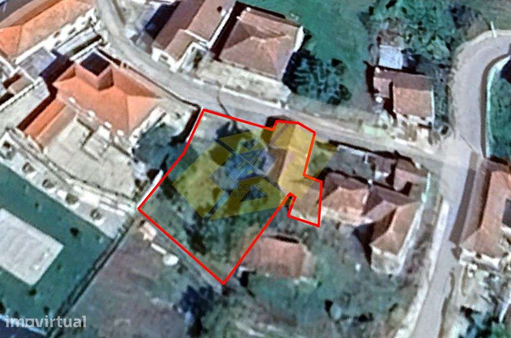 Terreno para construção em Macieira da Lixa com projeto aprovado - Grande imagem: 2/11
