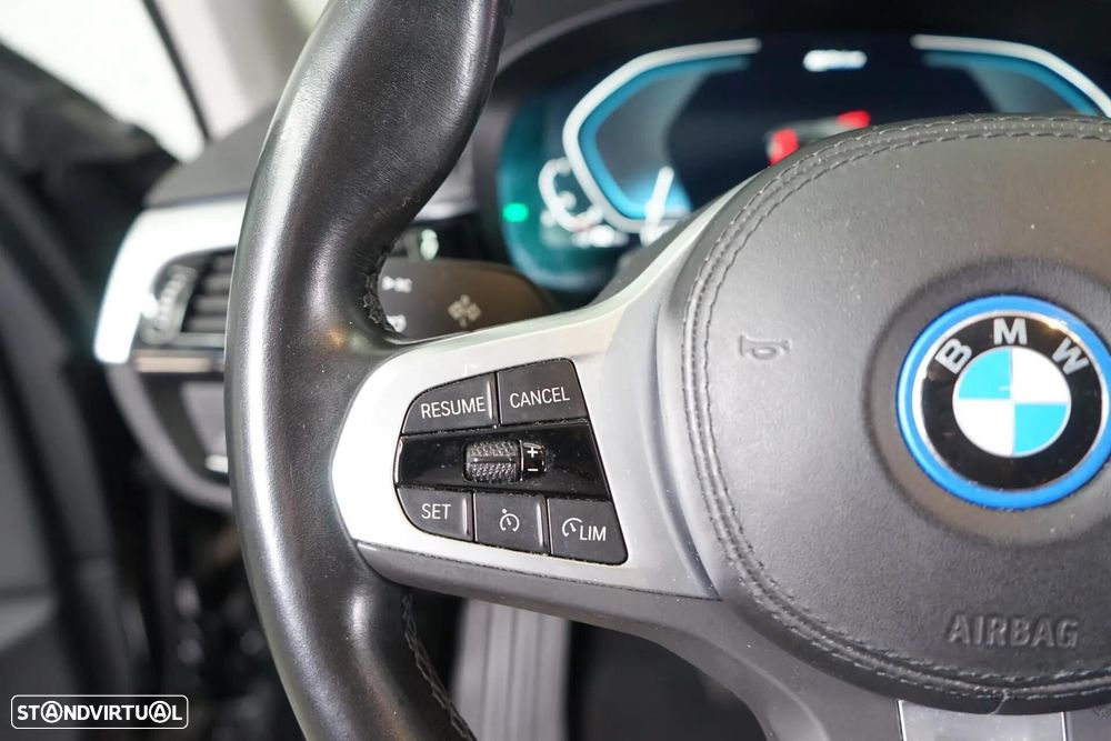 BMW 530 e Aut. Luxury Line - 23