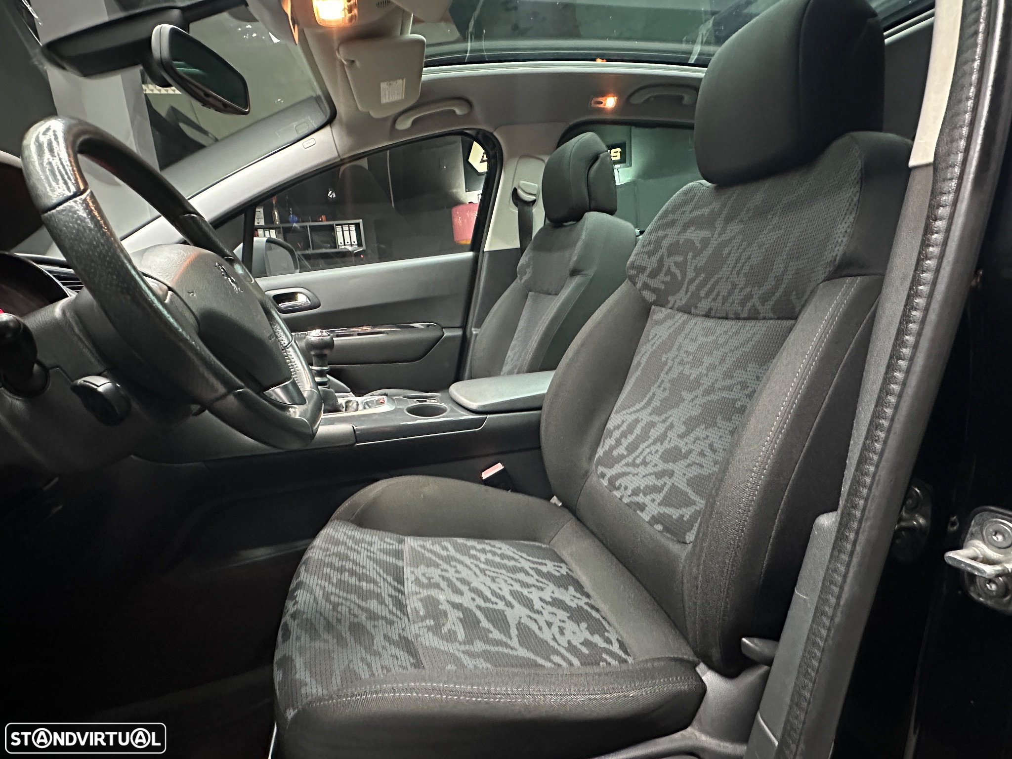 Peugeot 3008 1.6 HDi Sport - 6