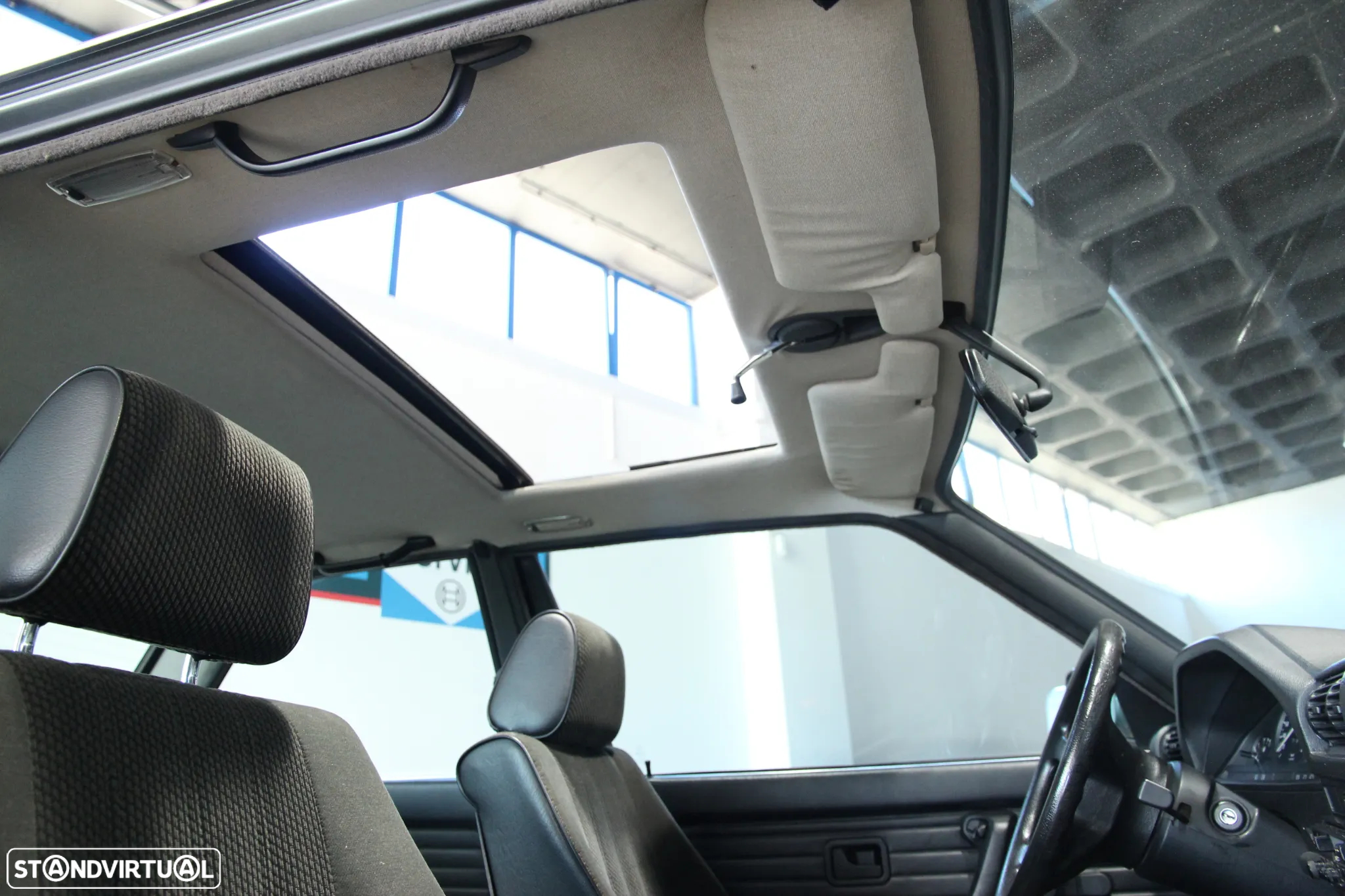 BMW 318 i - 11