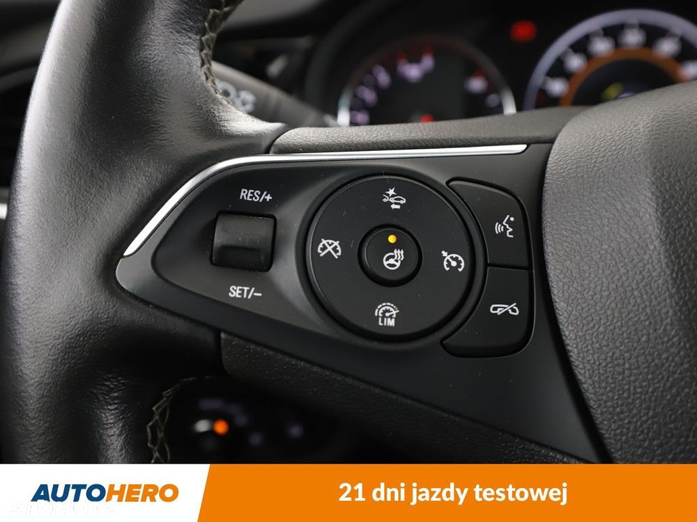Opel Insignia 1.5 T Innovation S&S Eco - 30