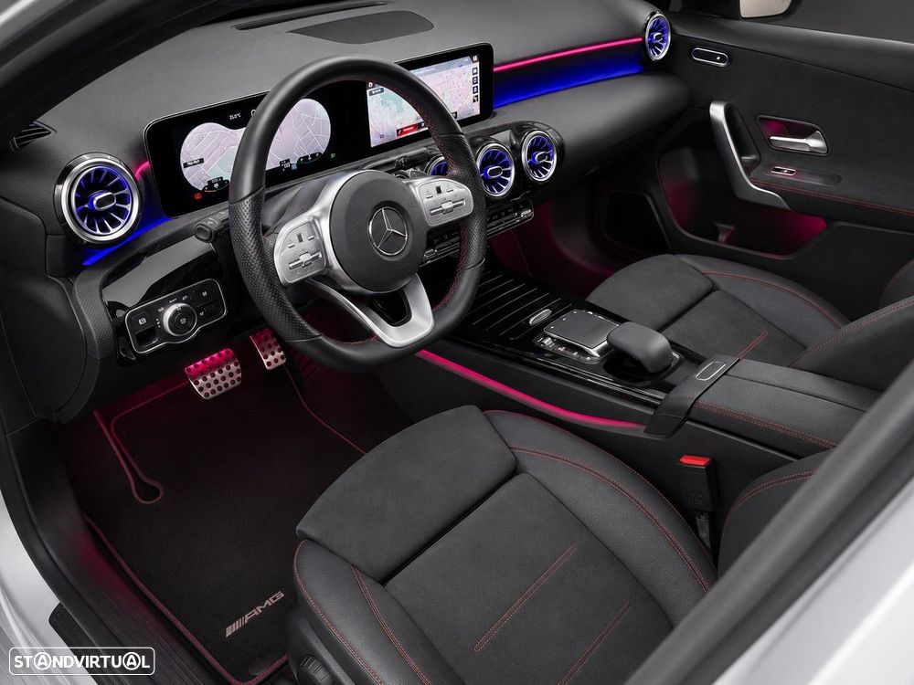 Mercedes-Benz A 180 d 7G-DCT AMG Line — fotografia 10