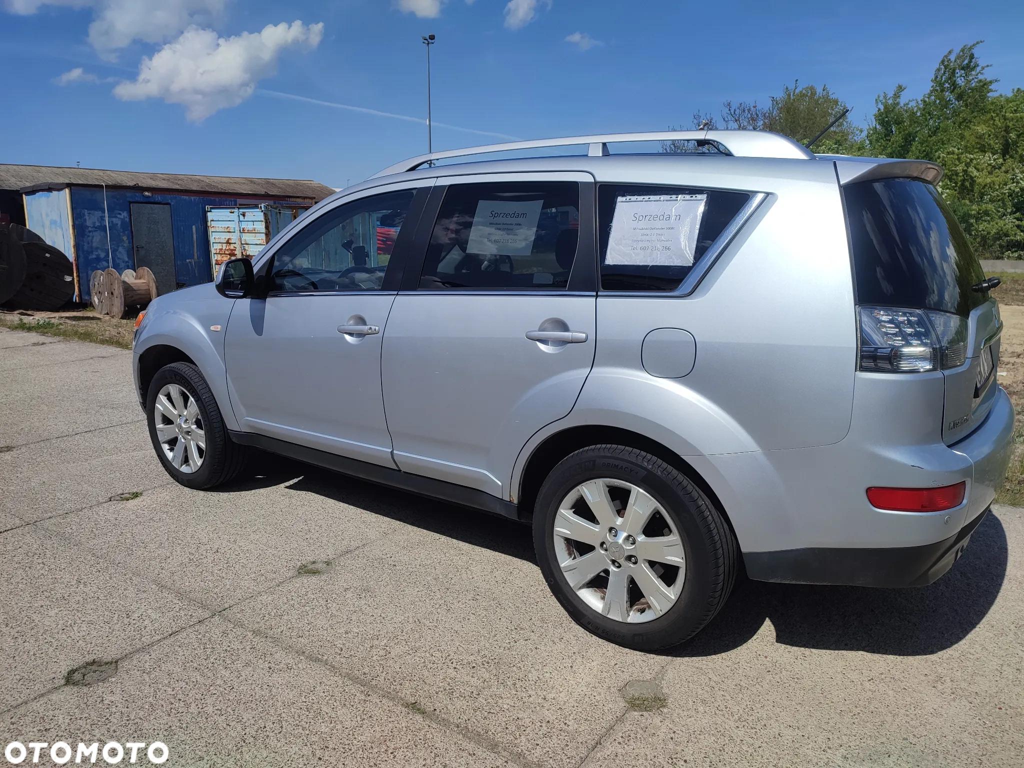 Mitsubishi Outlander - 3