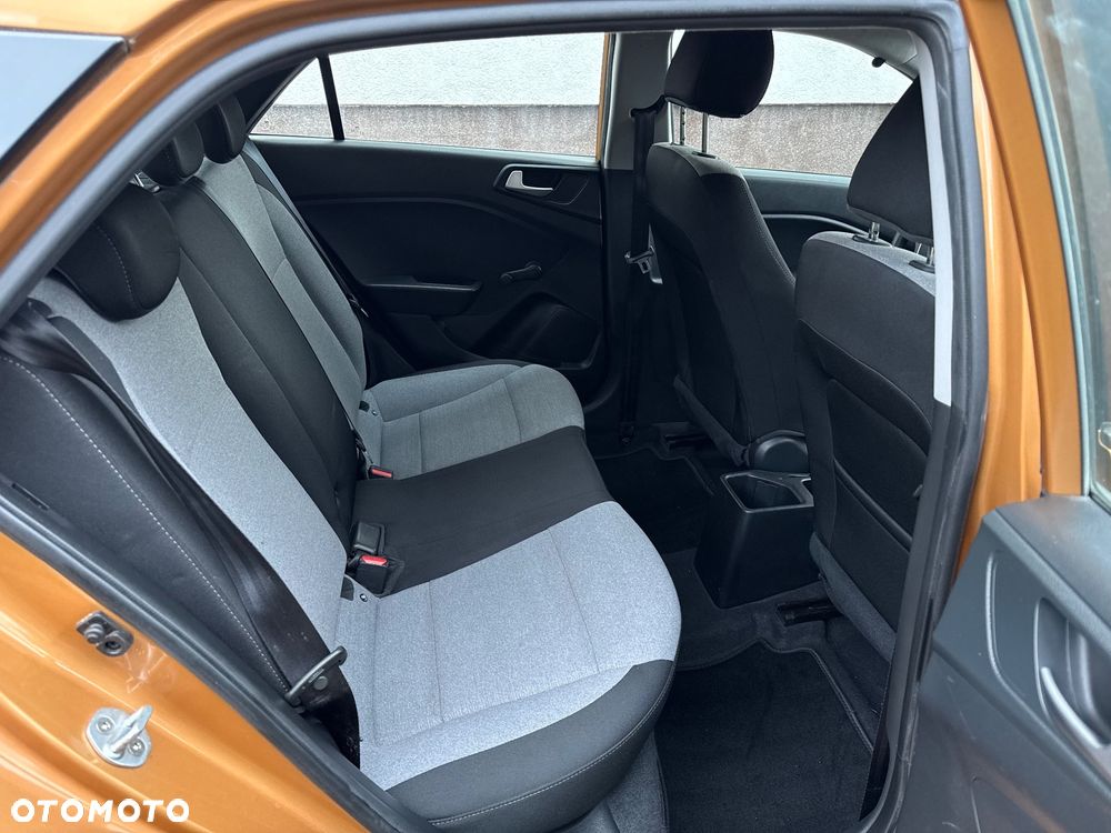 Hyundai i20 - 8