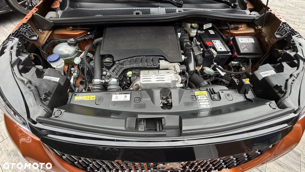 Peugeot 2008 1.2 PureTech GT S&S EAT8 - 18