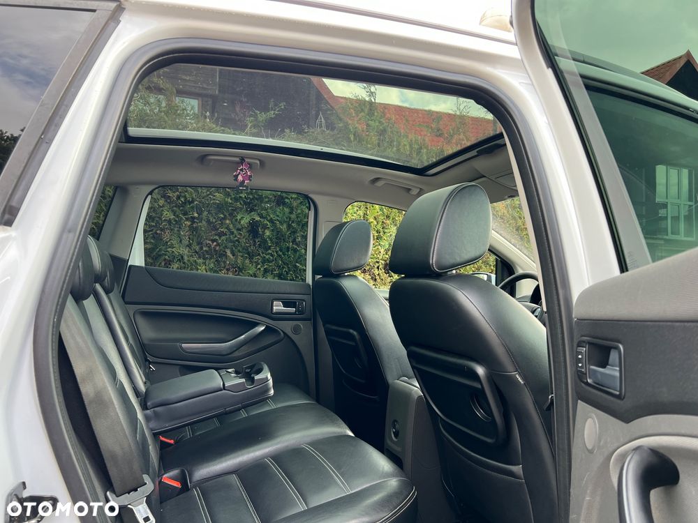 Ford Kuga 2.0 TDCi 4x4 Titanium - 24