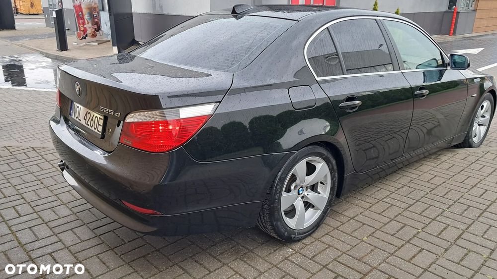 BMW Seria 5 525d - 6