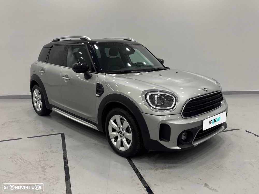 MINI Countryman Cooper D Auto - 3