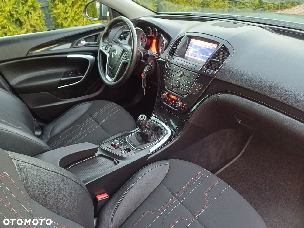 Opel Insignia 1.4 T Edition S&S - 13