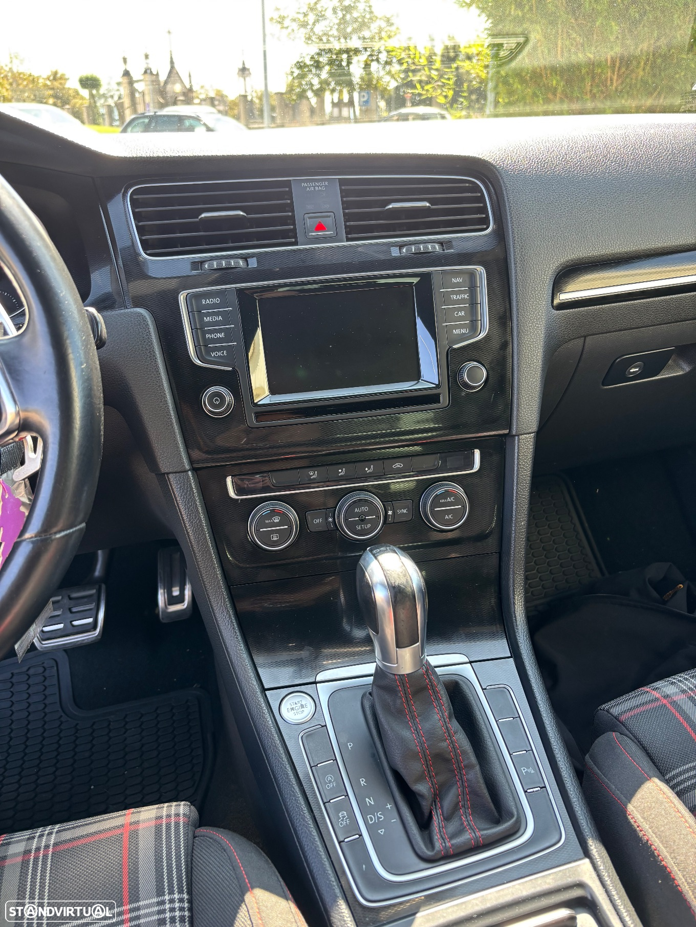 VW Golf 2.0 TSi GTi DSG - 14