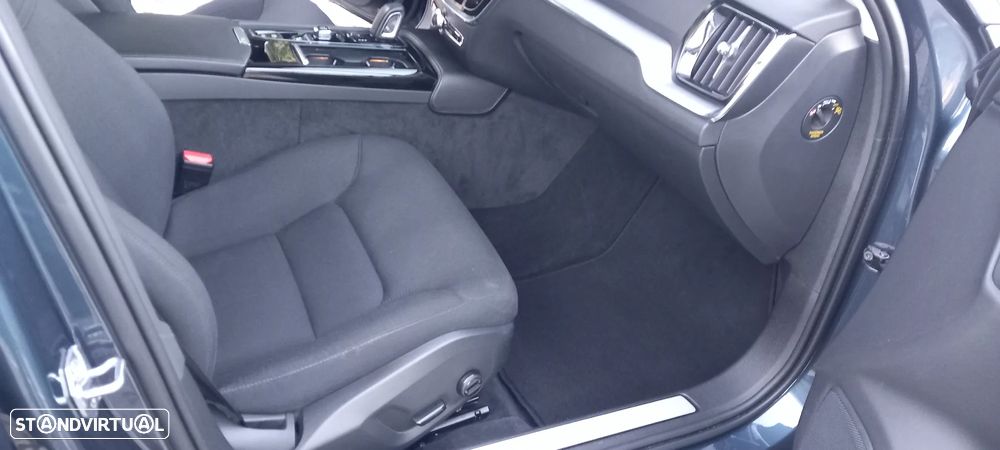 Volvo V60 2.0 T6 AWD TE Inscription - 28