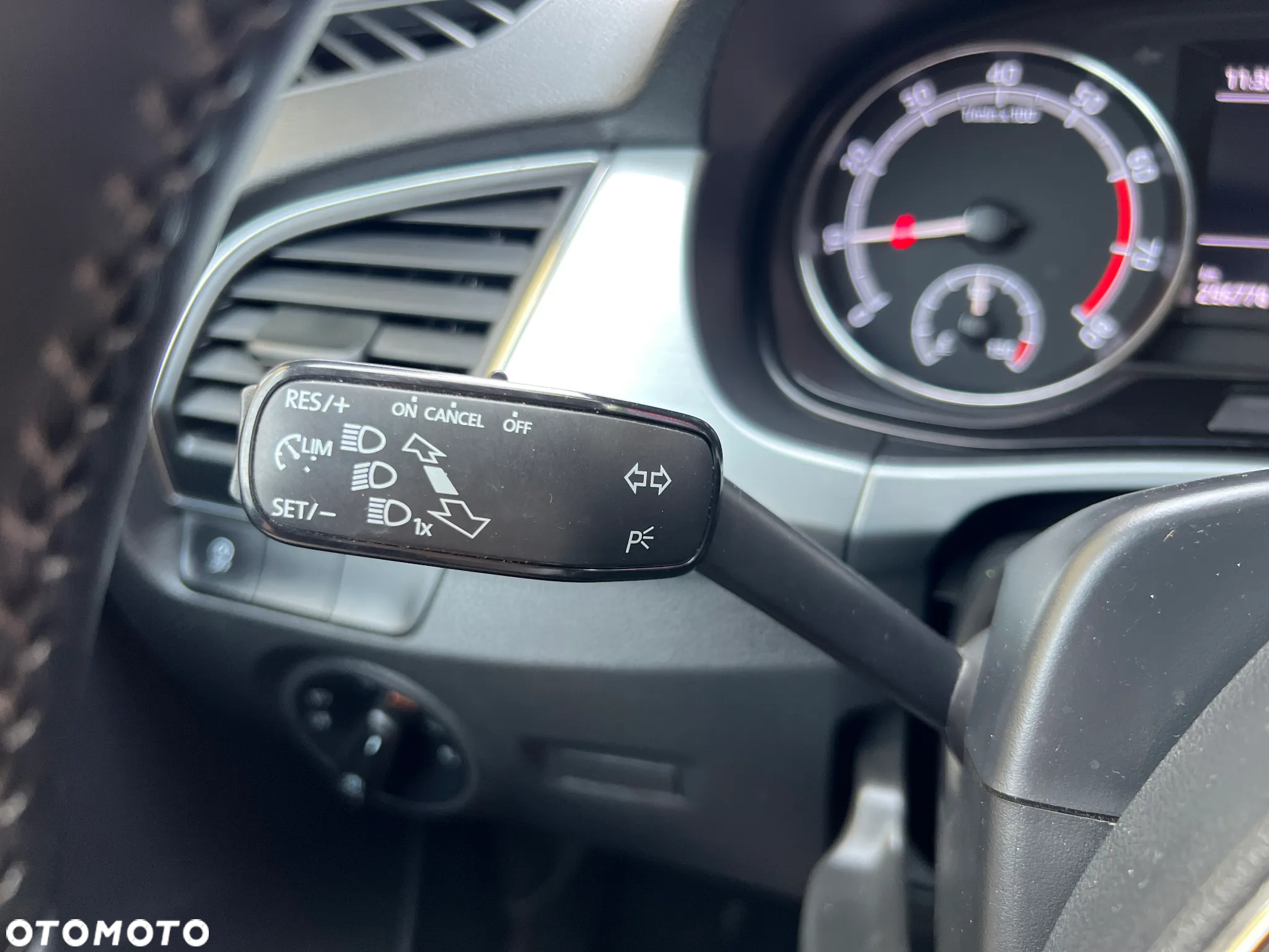 Skoda Fabia 1.0 TSI Style Color DSG - 16