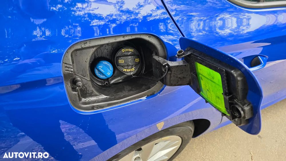 Skoda Octavia 2.0 TDI DSG Ambition - 6