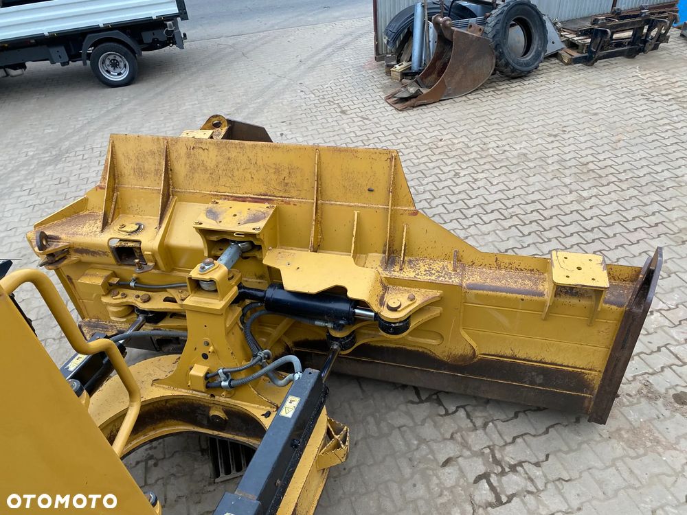 Caterpillar CAT D6N LGP, 2016 ROK, 7800 MTH, Z NIEMIEC, PIĘKNY STAN - 35