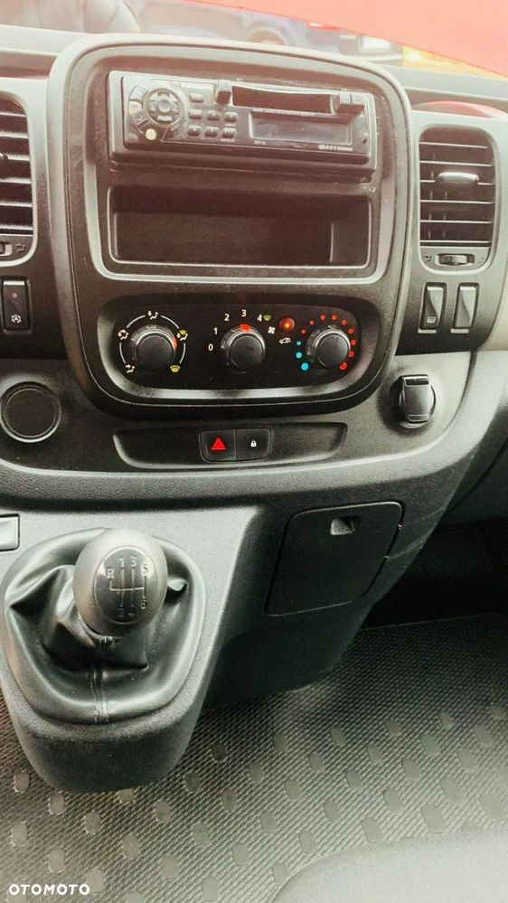 Renault Trafic - 15