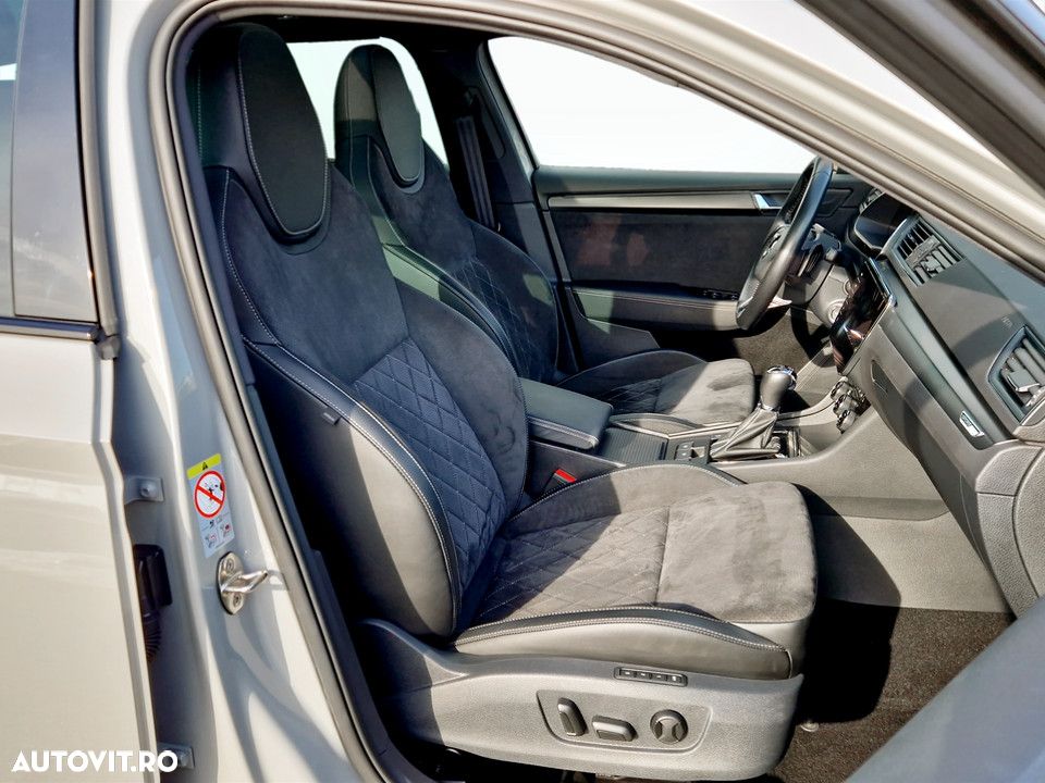 Skoda Superb 2.0 TSI DSG Sportline - 14