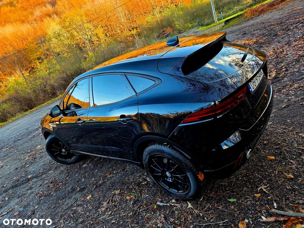 Jaguar E-Pace 2.0 i4P AWD HSE - 8