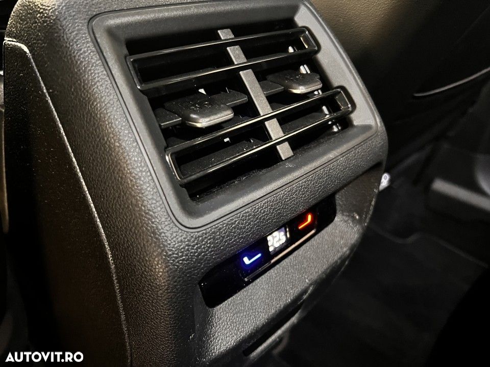 Volkswagen Tiguan 1.5 eTSI DSG MHEV Life - 8