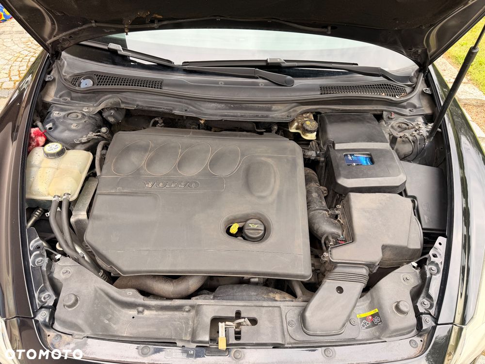 Volvo C70 2.0D Powershift Momentum - 17