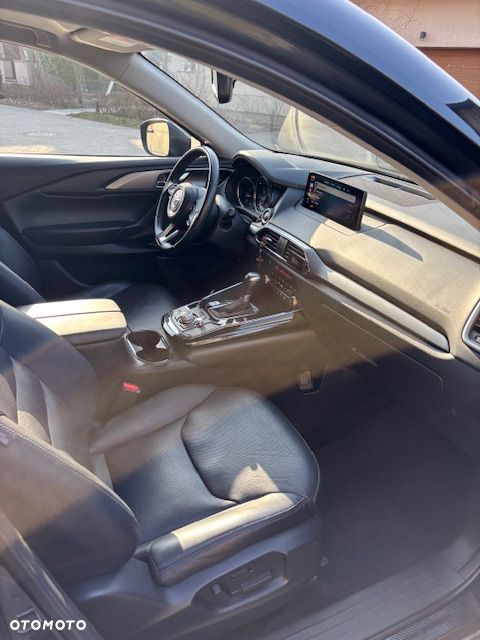 Mazda CX-9 - 15