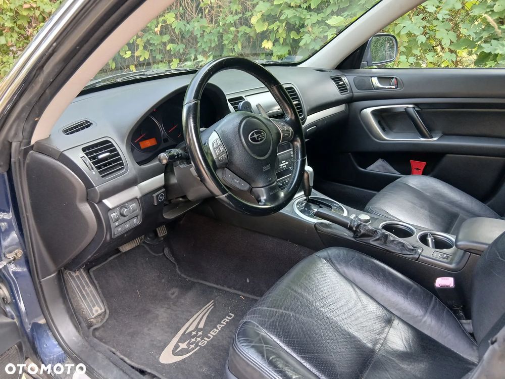 Subaru Legacy 3.0 H6 - 7