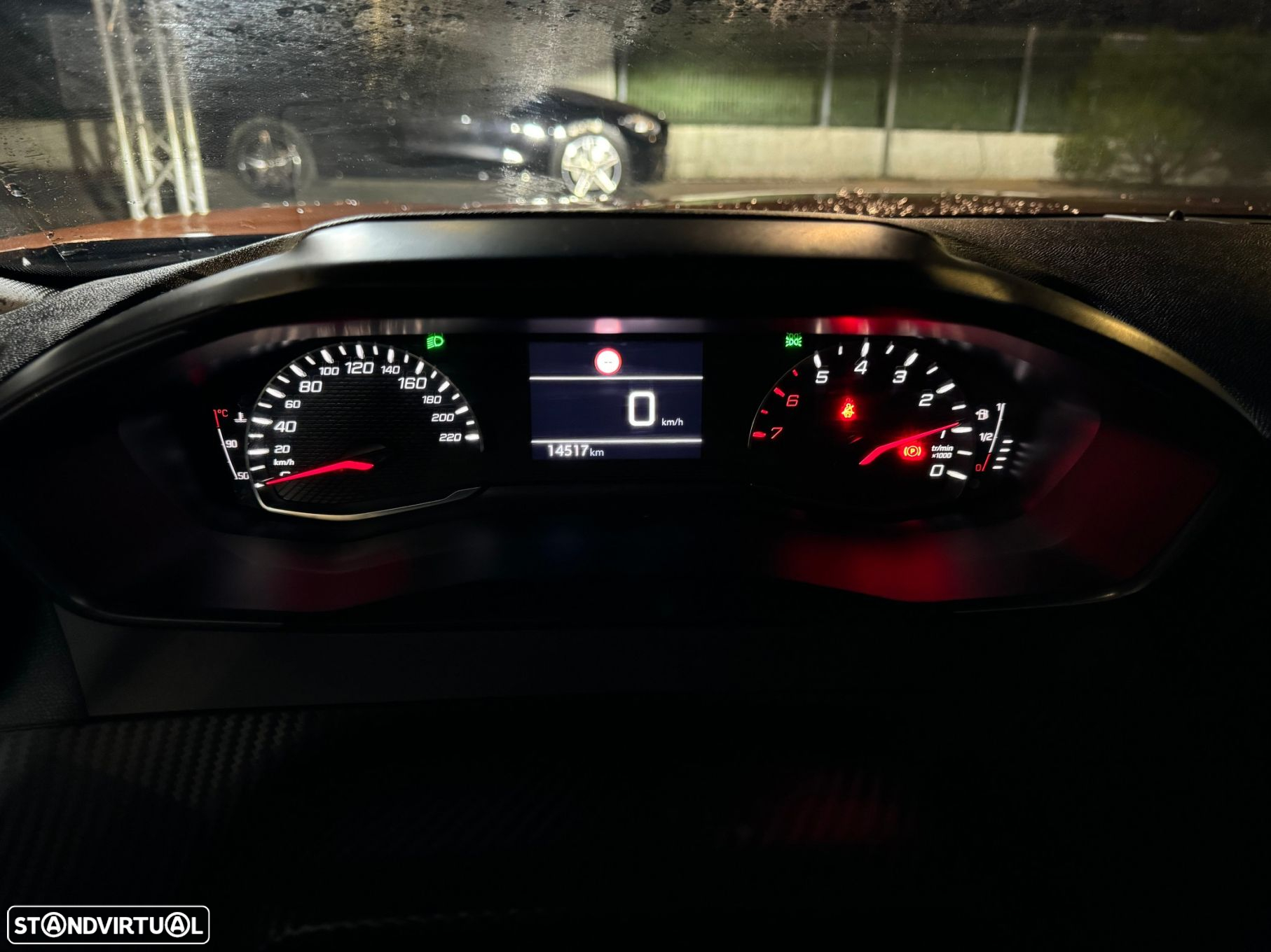 Peugeot 2008 1.2 PureTech Active Pack - 27