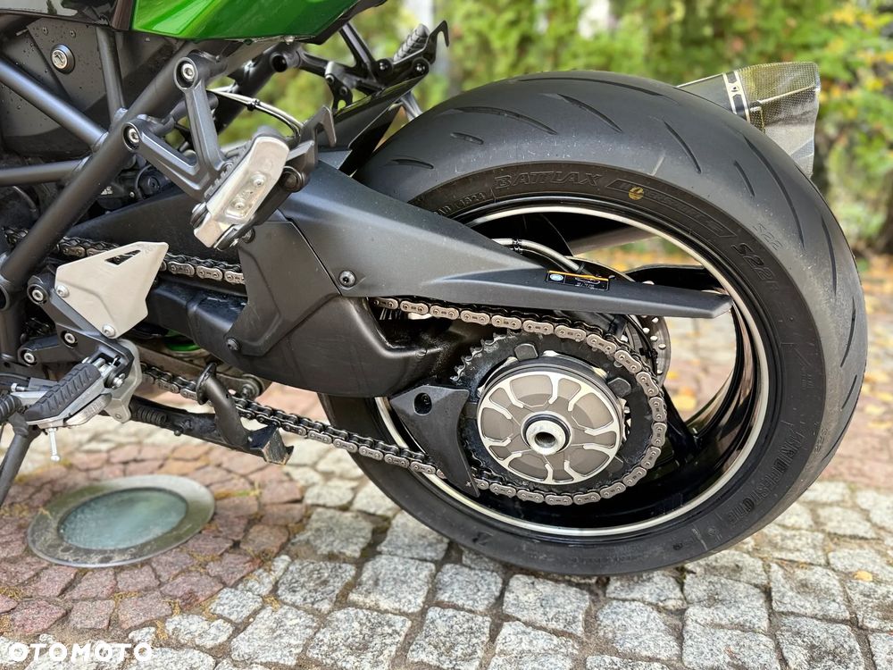 Kawasaki Ninja H2 SX - 6