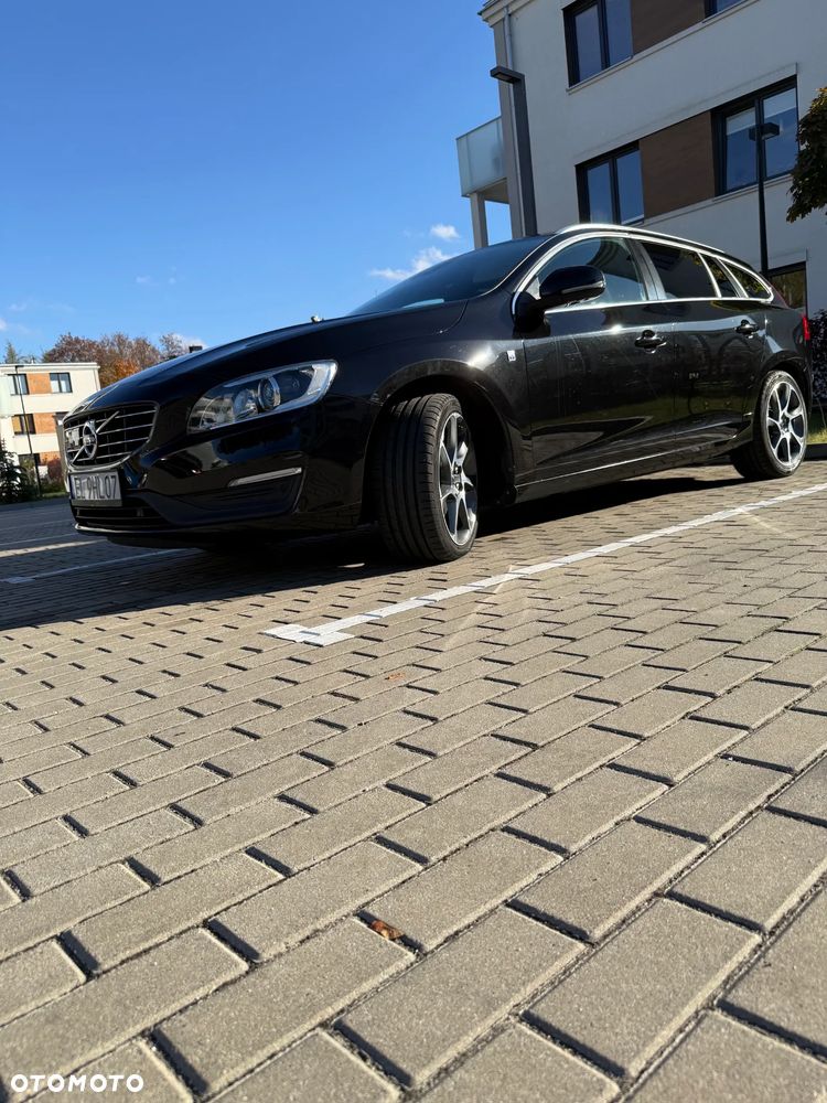 Volvo V60 D4 Drive-E Ocean Race - 4