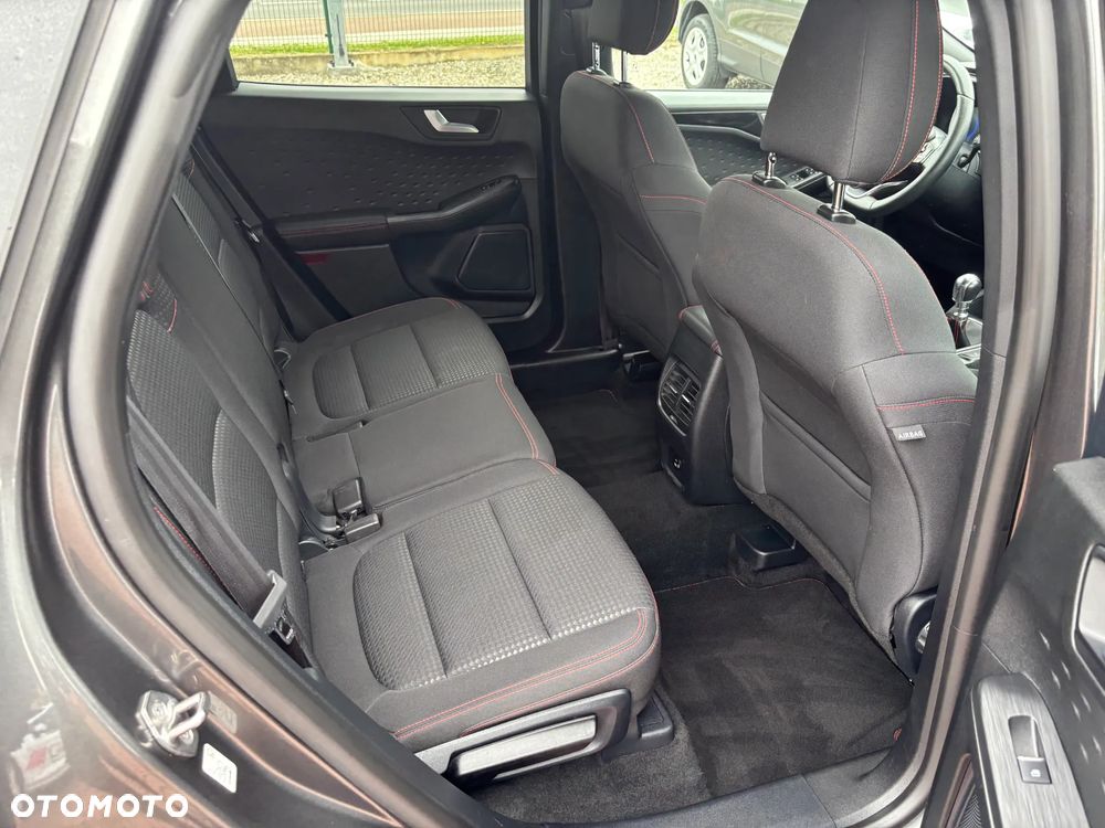 Ford Kuga 2.0 EcoBlue Hybrid ST-LINE - 17