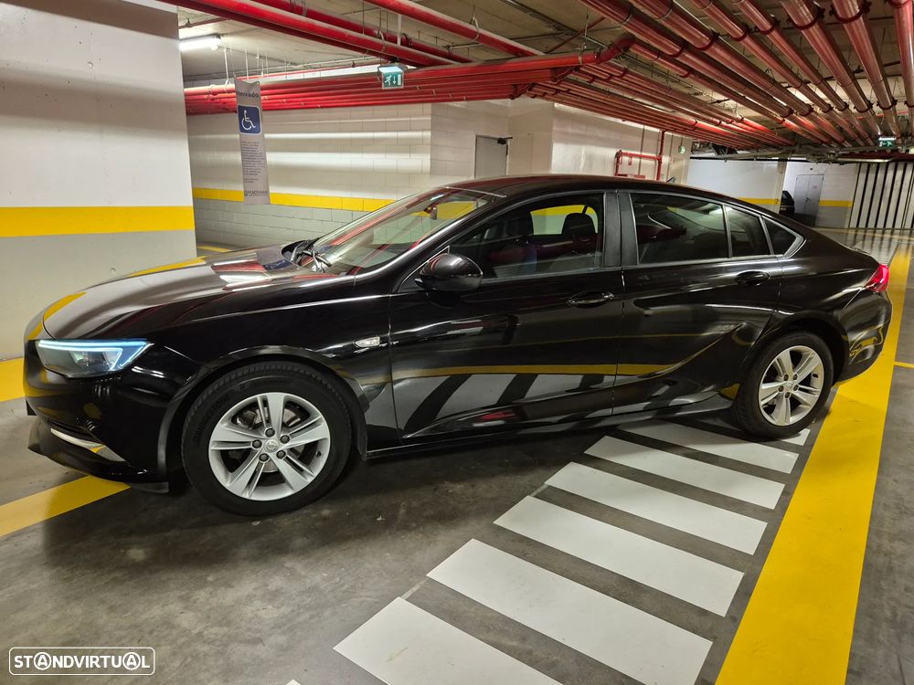 Opel Insignia Grand Sport 1.6 CDTi Dynamic - 2