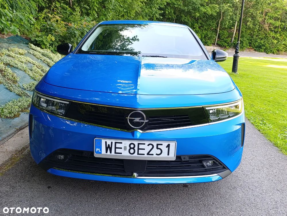 Opel Astra 1.2 T Business Elegance S&S - 25