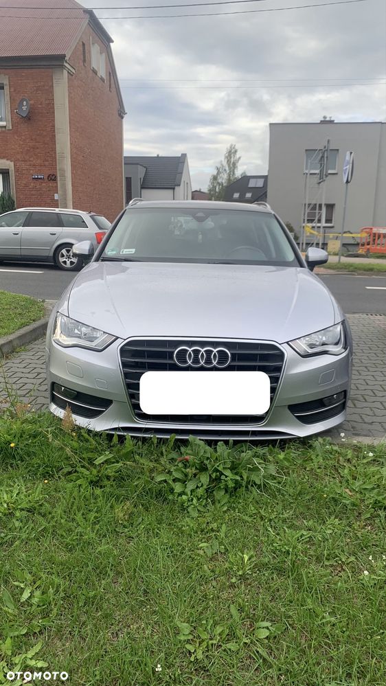 Audi A3 Sportback - 2