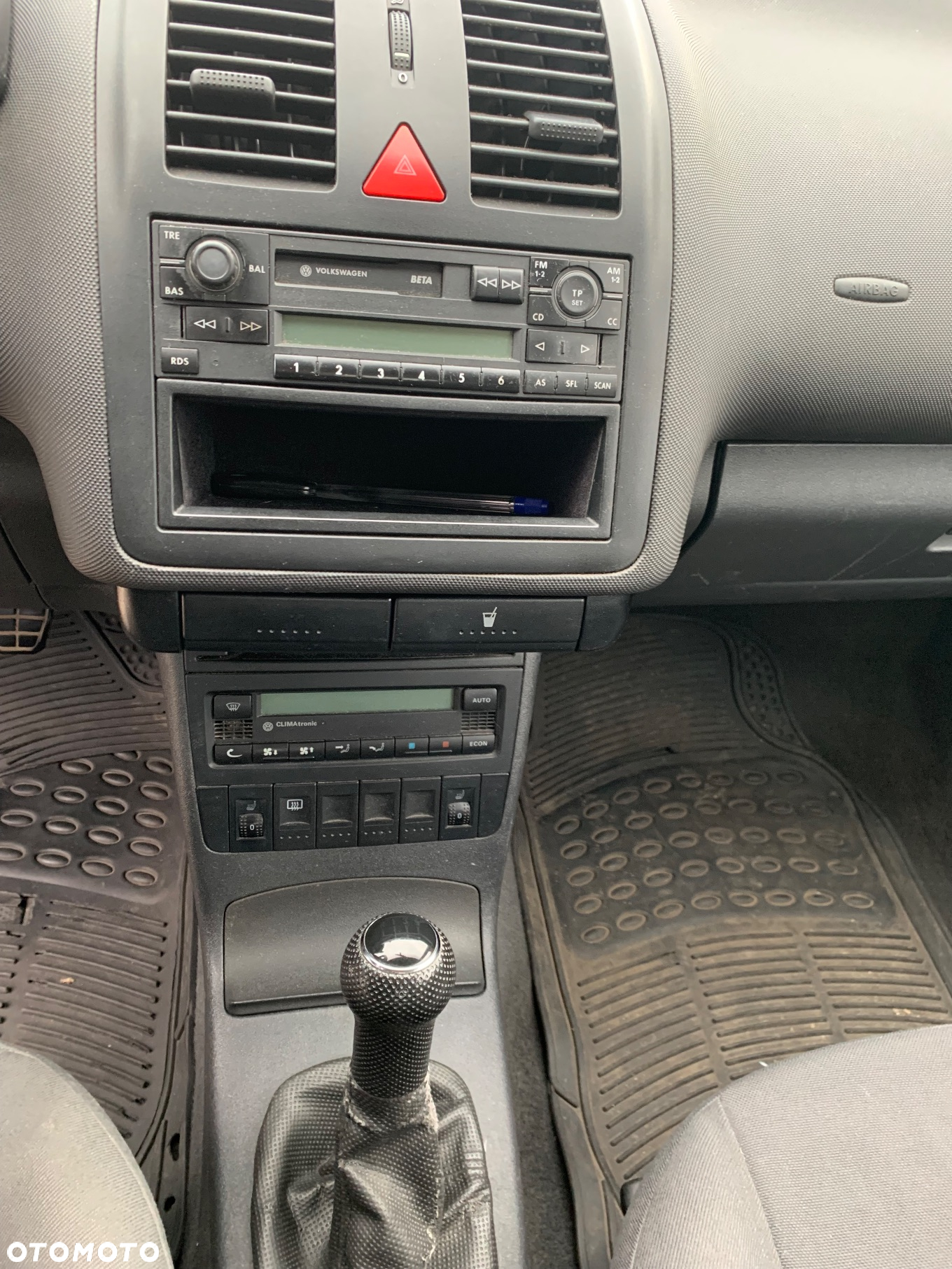 Volkswagen Polo 1.4 16V Trendline - 12
