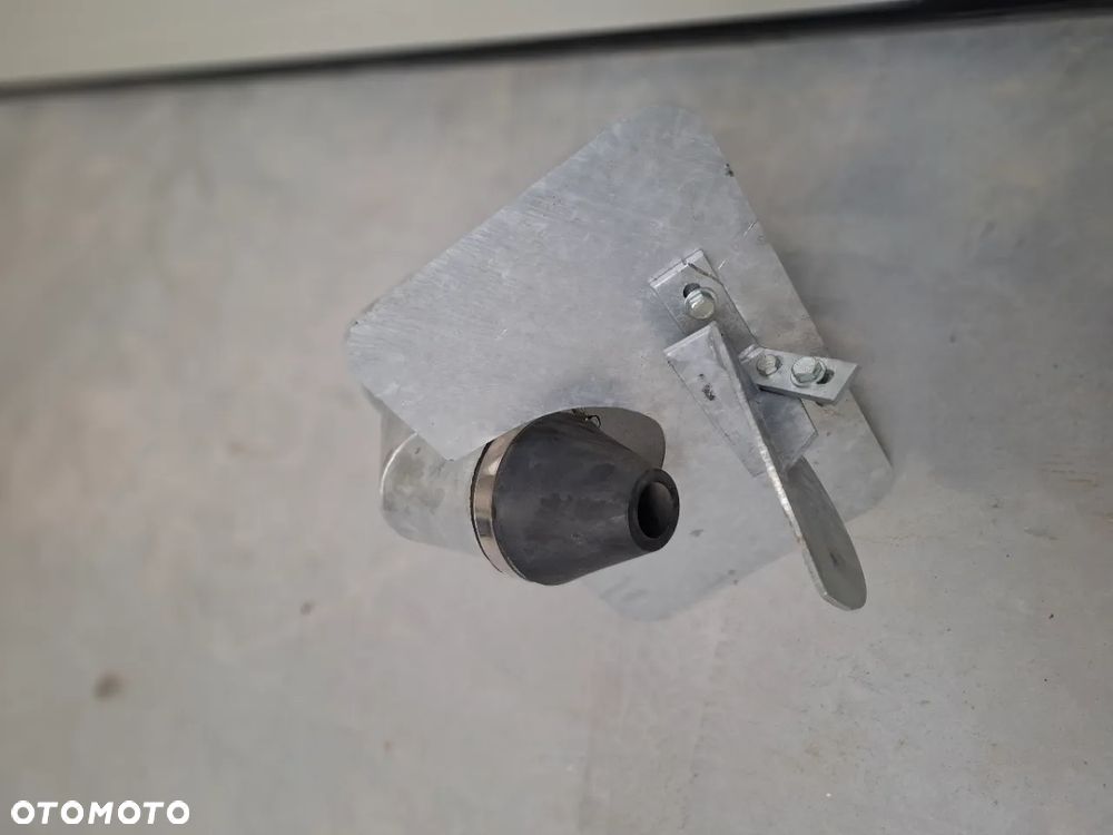 Rozlewacz precyzyjny Właściwy 150mm Szeroki - 4