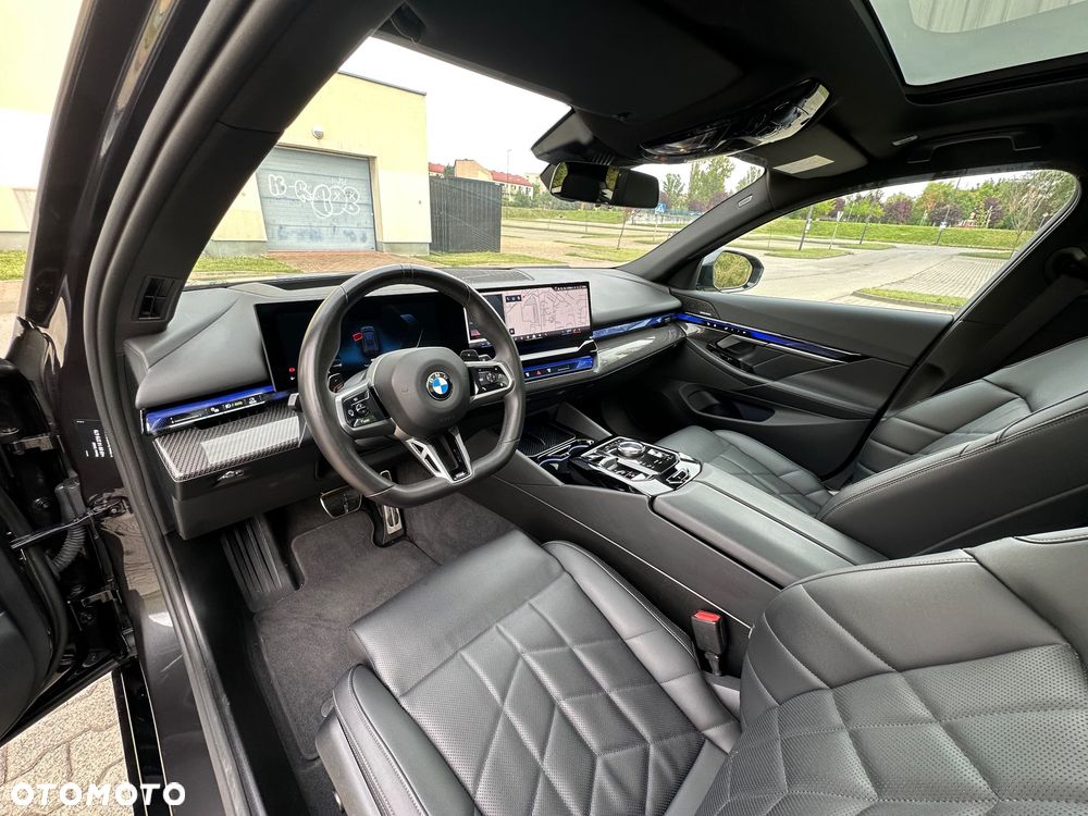 BMW Seria 5 - 28