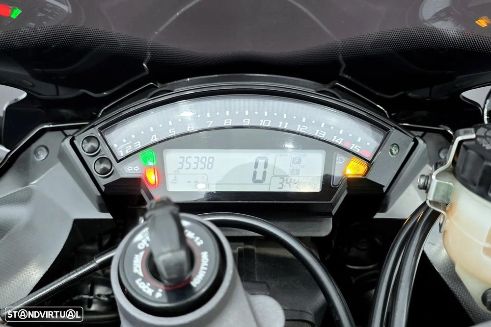 Kawasaki ZX - 22