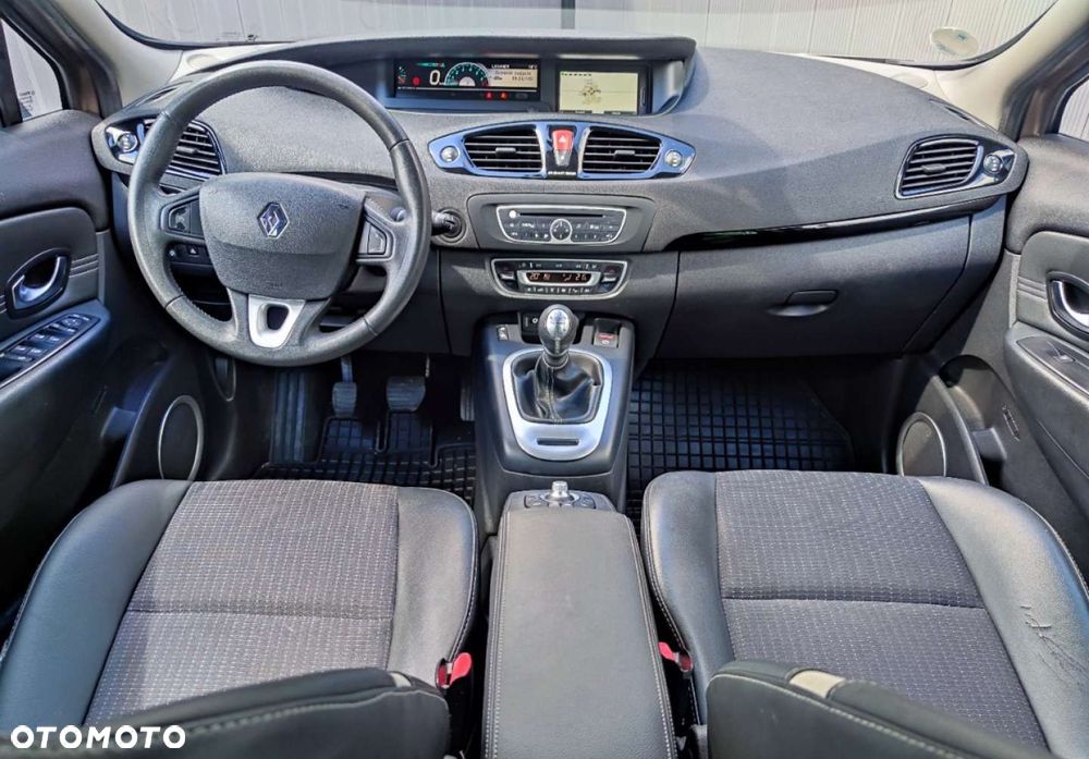 Renault Grand Scenic TCe 130 Dynamique - 29