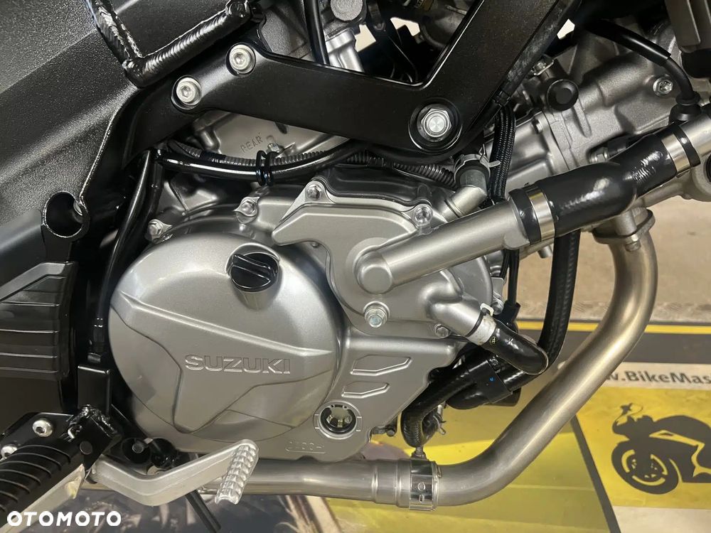 Suzuki DL - 14