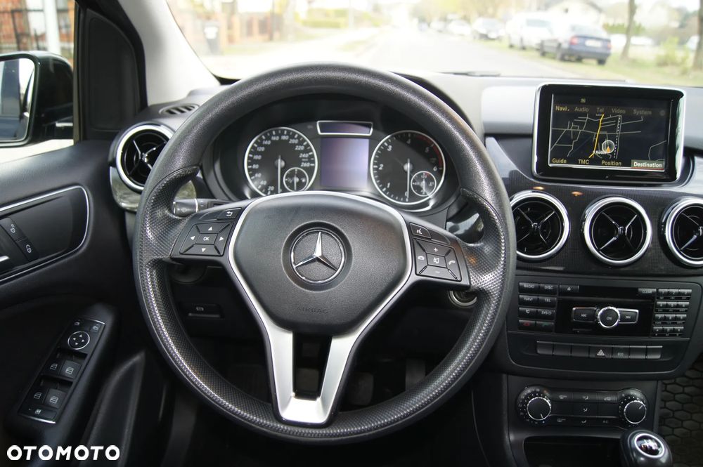 Mercedes-Benz Klasa B 180 CDI (BlueEFFICIENCY) - 9