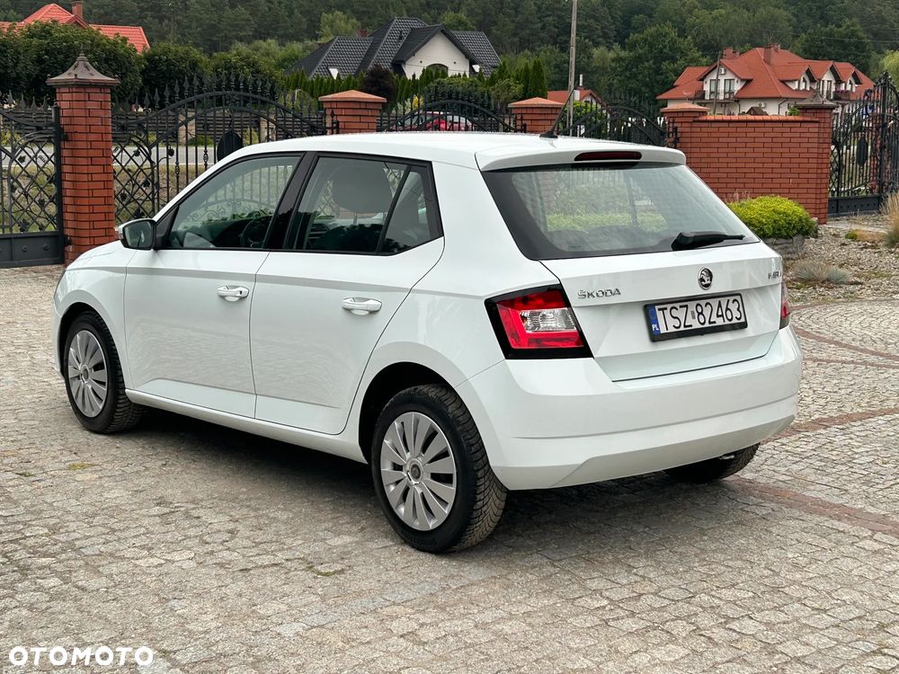 Skoda Fabia - 9