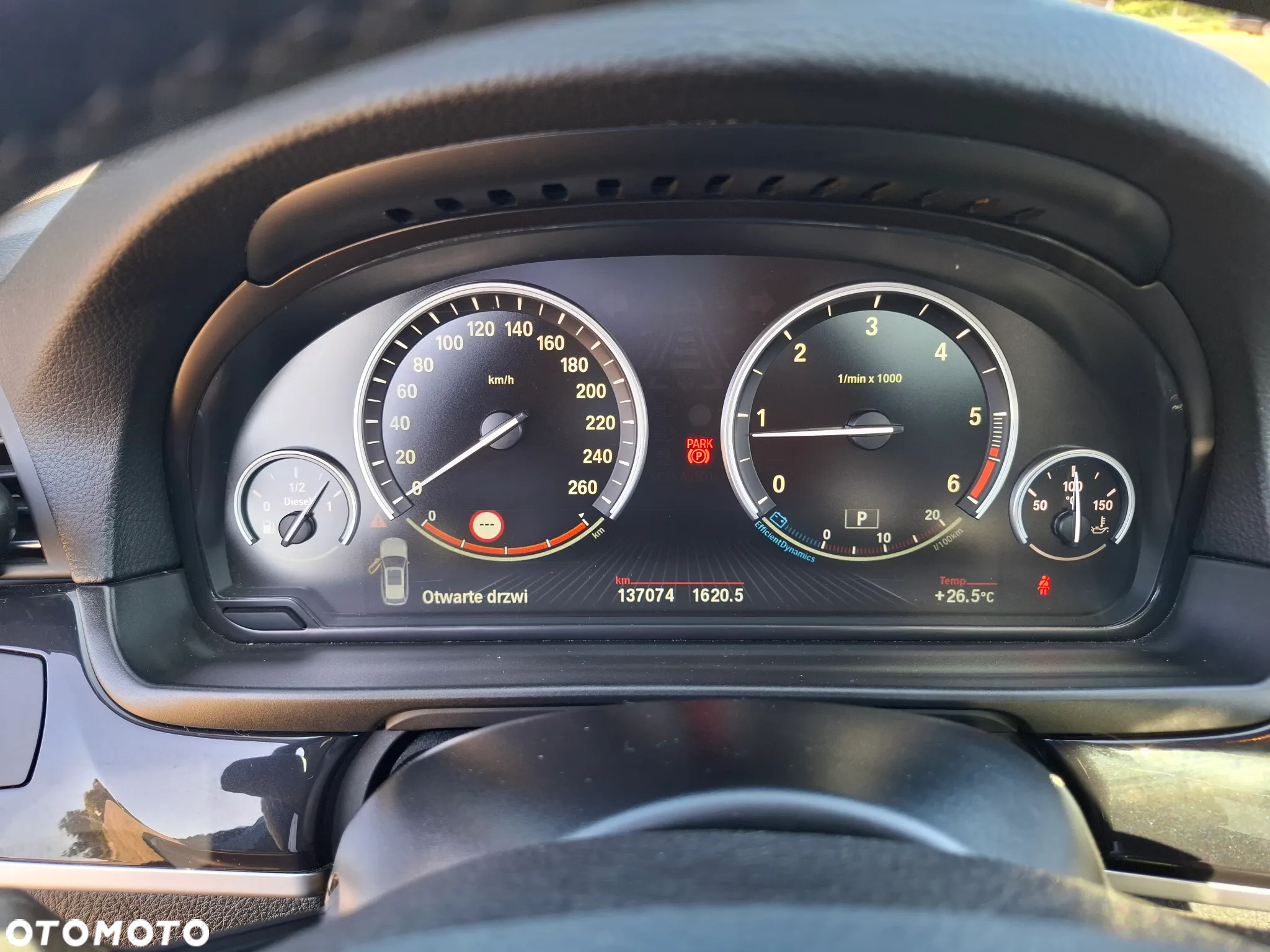 BMW Seria 5 520d Luxury Line sport - 14